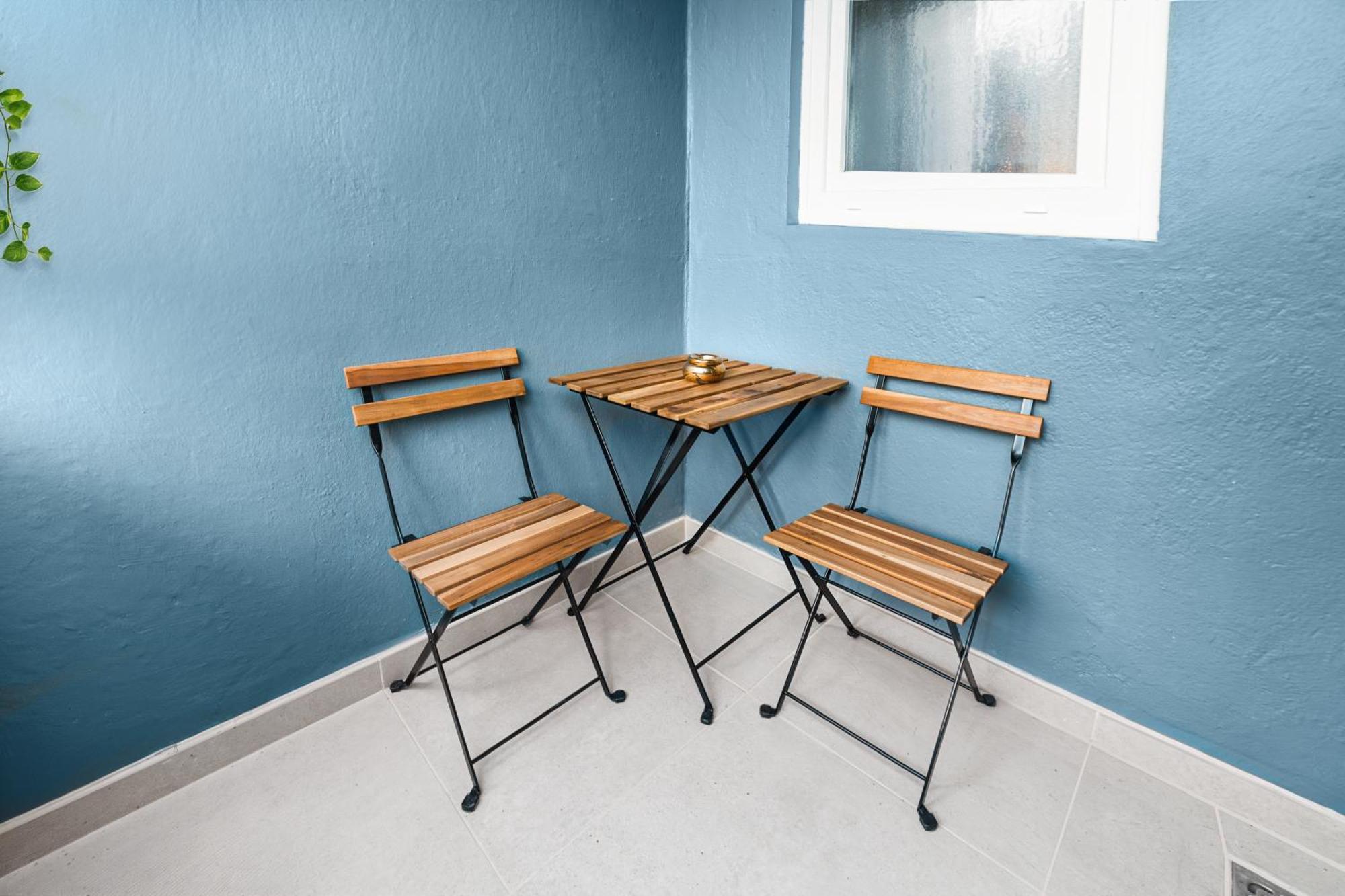Smart Home - Essen - Perfect For 5 Guests! Central - Balcony - Netflix - Free Parking Zone מראה חיצוני תמונה