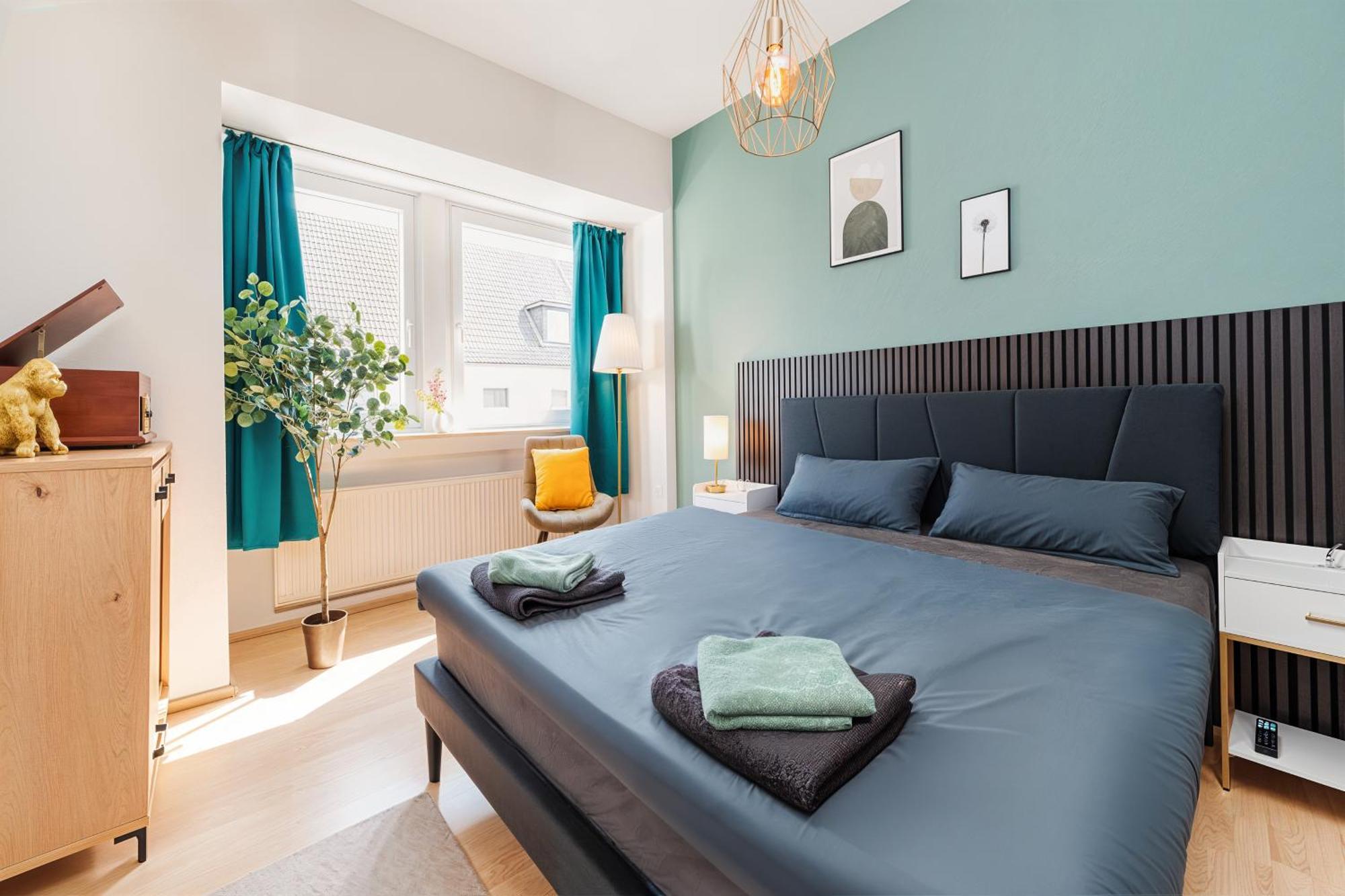 Smart Home - Essen - Perfect For 5 Guests! Central - Balcony - Netflix - Free Parking Zone מראה חיצוני תמונה