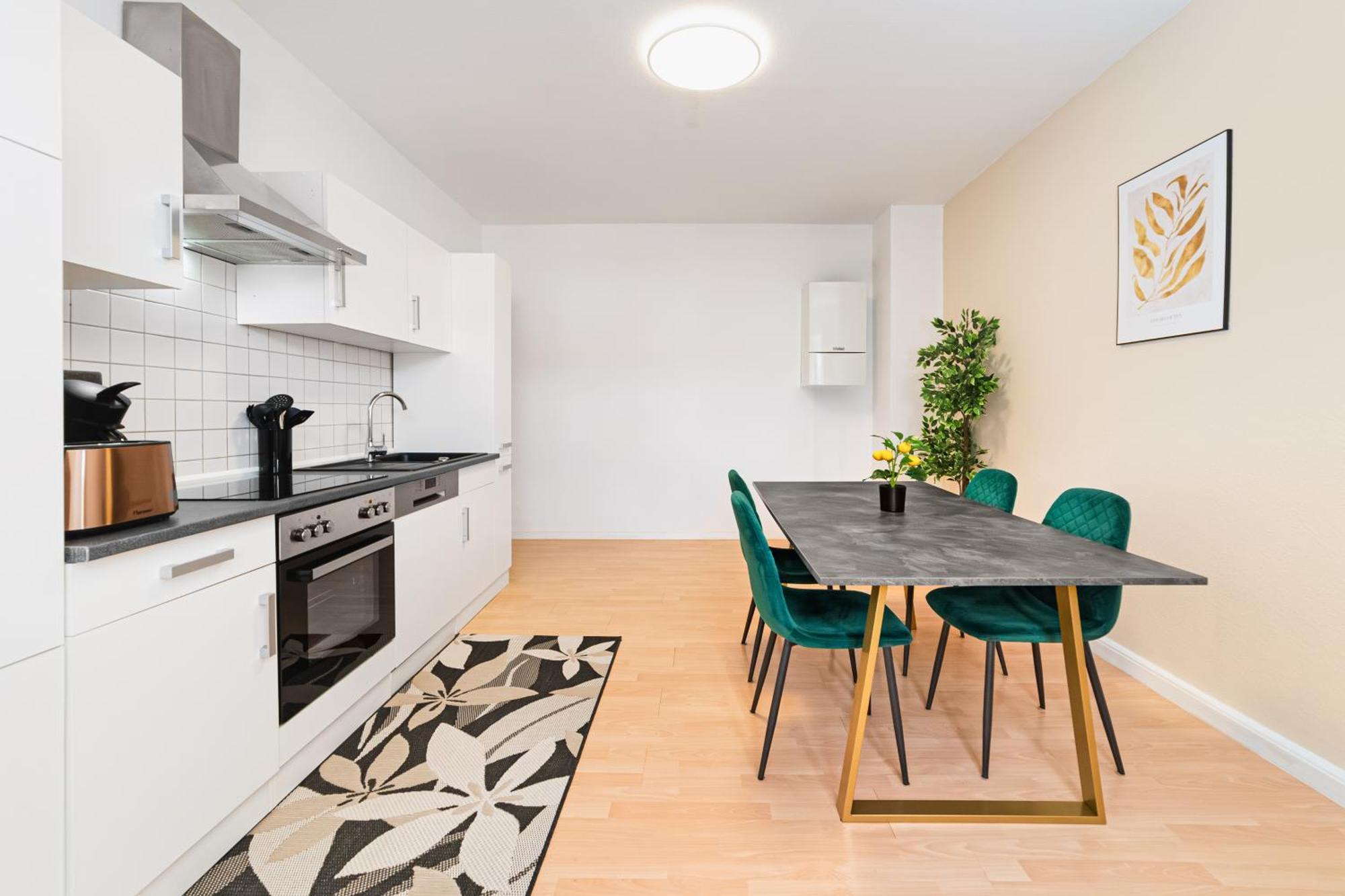 Smart Home - Essen - Perfect For 5 Guests! Central - Balcony - Netflix - Free Parking Zone מראה חיצוני תמונה